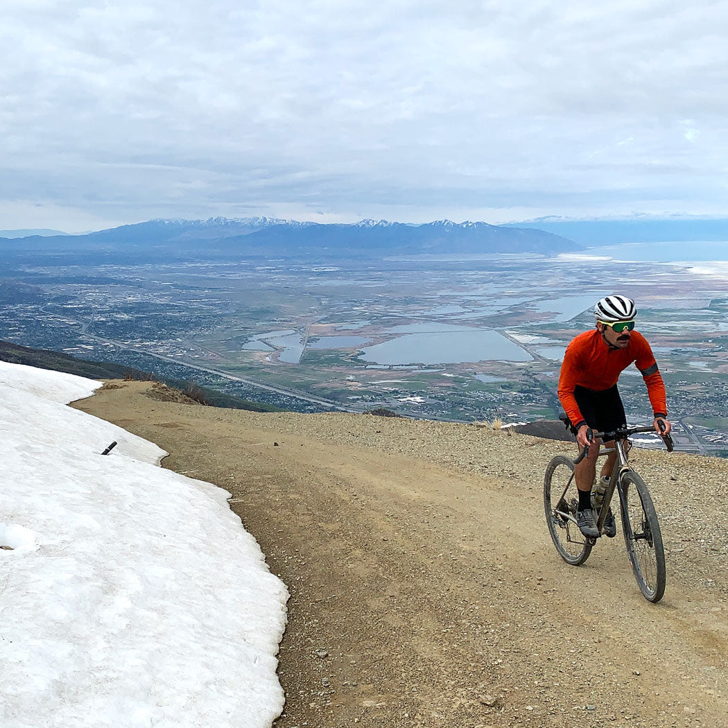 How to Prepare for Cycling in Changing Temperatures and Conditions