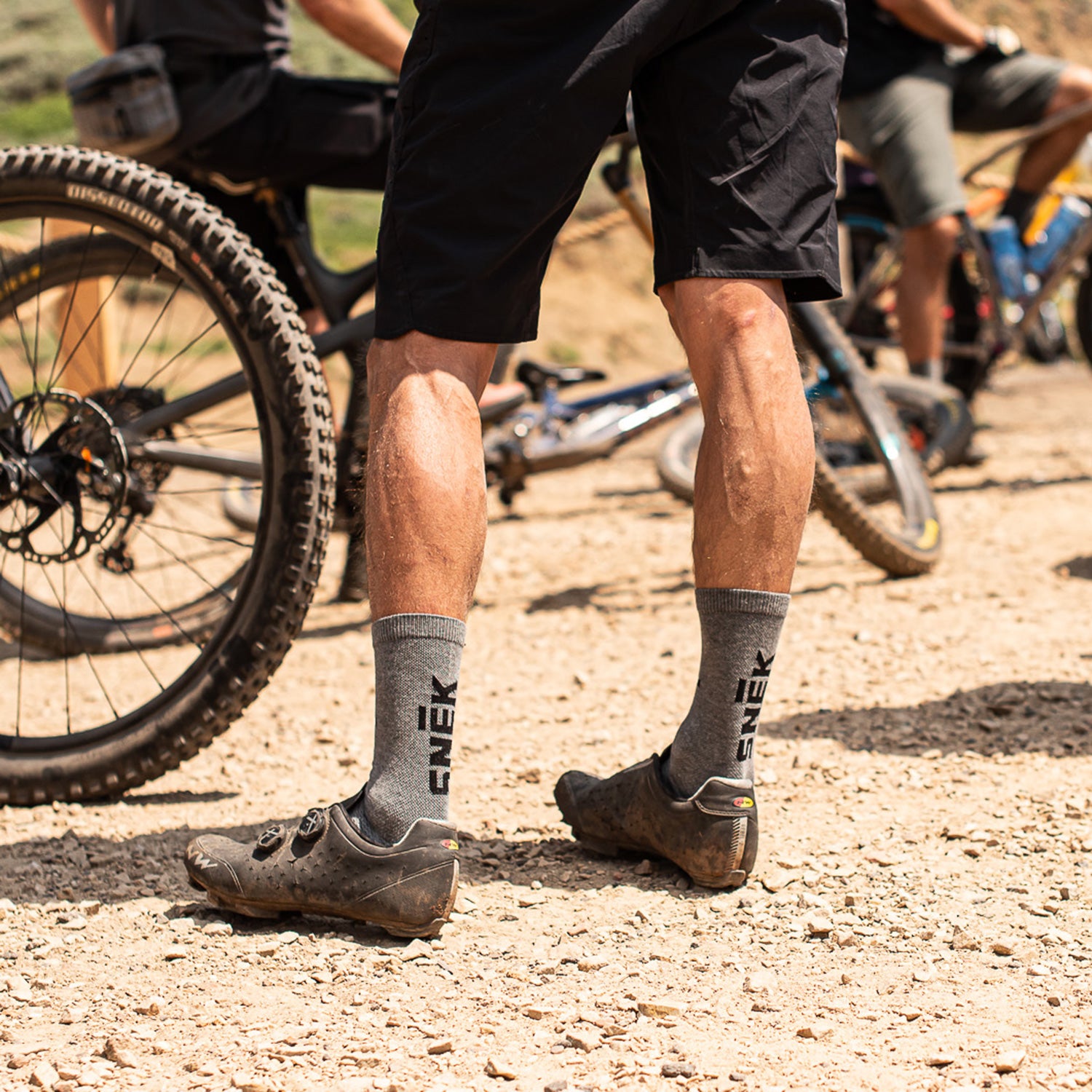 moutain bike and gravel cycling moisture wicking sock